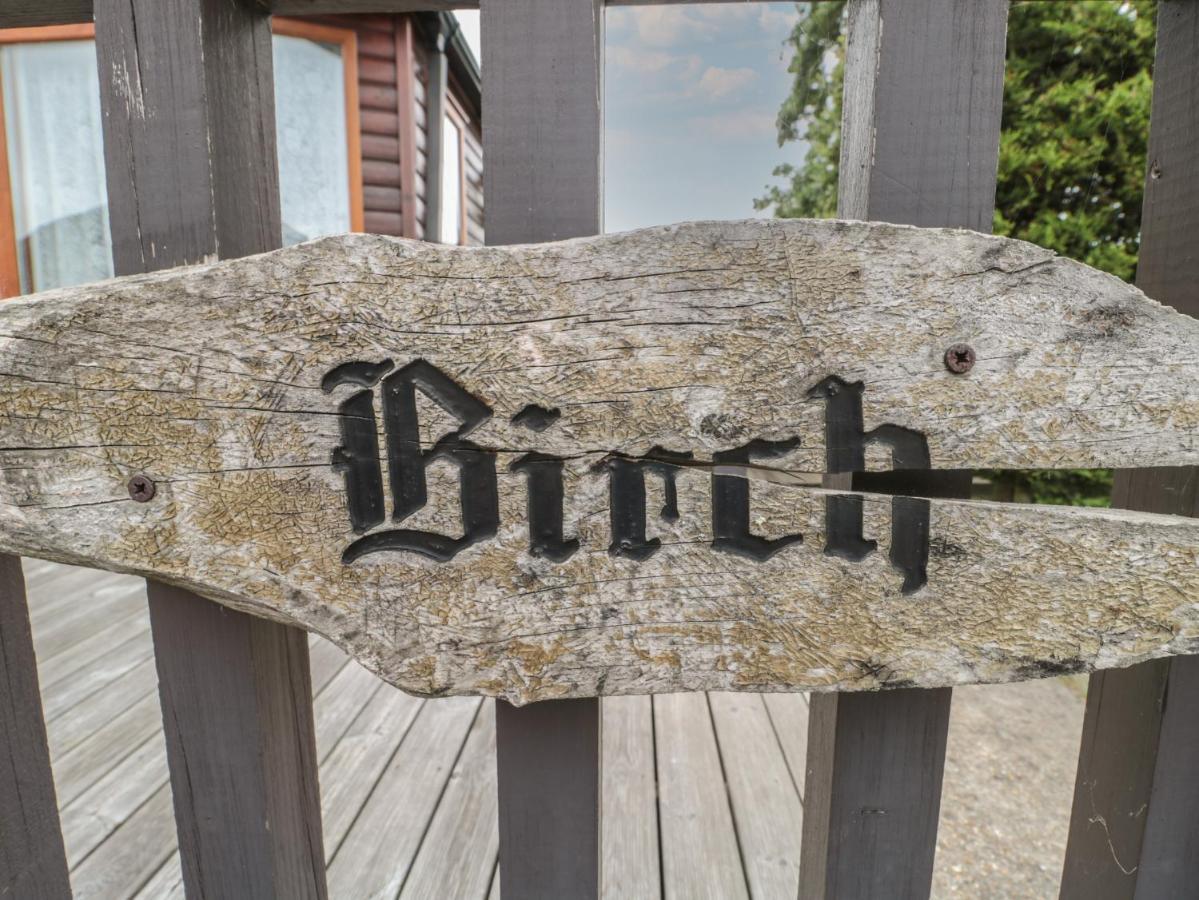 Вилла Birch Суонидж Экстерьер фото